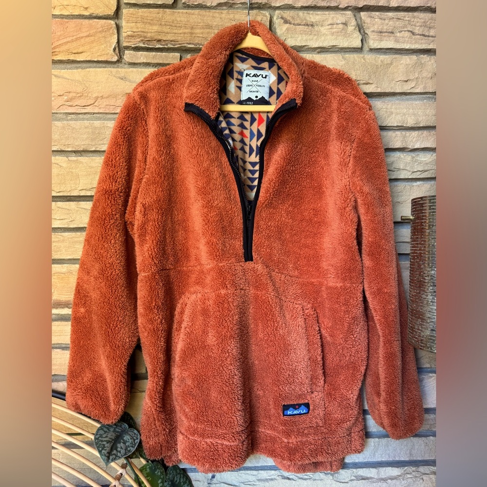 Kavu Snowpack Cozy Sherpa Fleece Pullover
